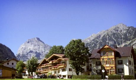 Urlaub Österreich Reisen - Eine unserer beliebtesten Reisen das Zillertal zum Superpreis!