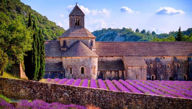 Urlaub Frankreich Reisen - 6 Tage Provence zur Lavendelblüte