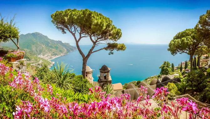 Urlaub Italien Reisen - Badeurlaub und Kultur an der schönsten Küste Europas – der Amalfiküste Urlaub Italien Reisen - Badeurlaub und Kultur an der schönsten Küste Europas – der Amalfiküste