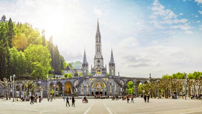 Urlaub Frankreich Reisen - Lourdes