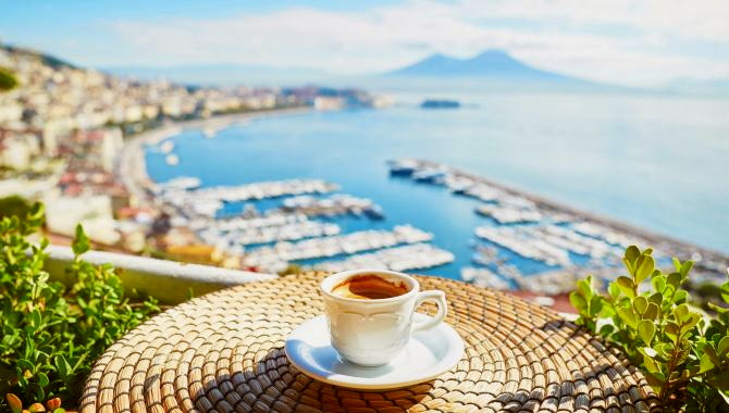 Urlaub Italien Reisen - Badeurlaub und Kultur an der schönsten Küste Europas – der Amalfiküste